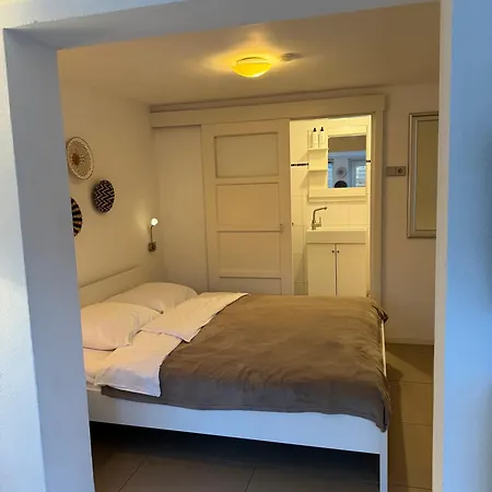 Dreamz Apartment *